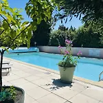 Demeure De L'estuaire 3* Plassac (Gironde)