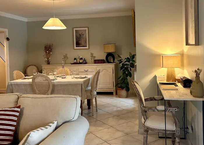 Demeure De L'estuaire 3* Plassac (Gironde)